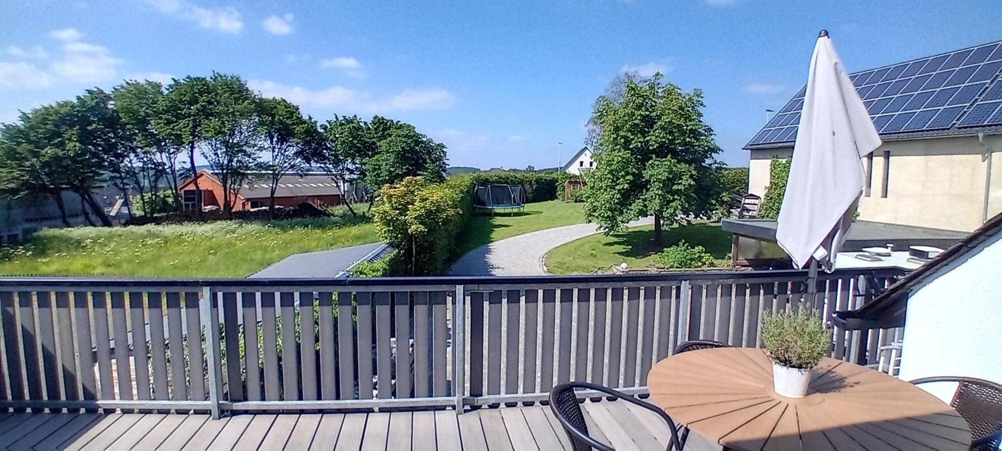 Ferienwohnung In Der Jeessjass Bleialf Esterno foto